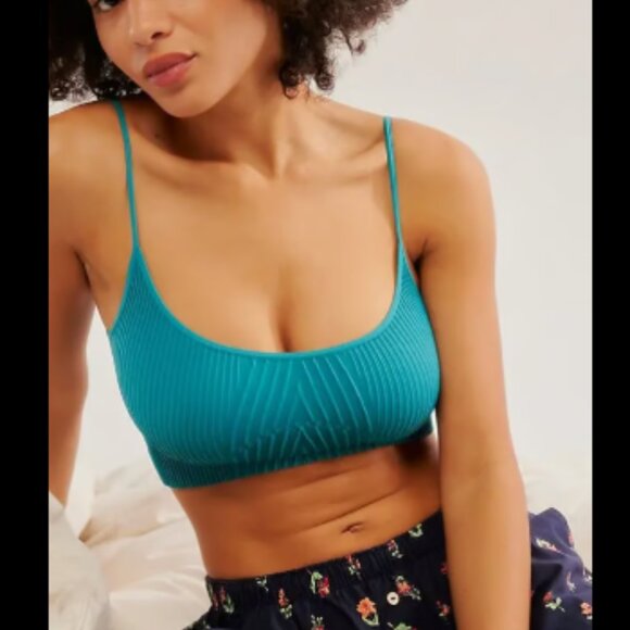 Free People Kickback Seamless Open Back  Bra Bralette, Bayou, Size M/L - Picture 1 of 13